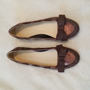 BCBGMAXAZRIA Women's Leather Shoes 7 or 7.5 N